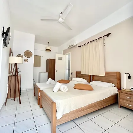 Koutrakis 3* Finikounta