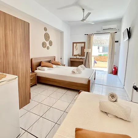 Pensión Koutrakis 3*