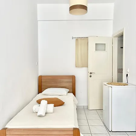 Koutrakis 3* Finikounta