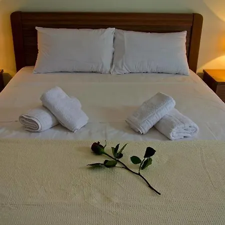 Koutrakis Финикунда